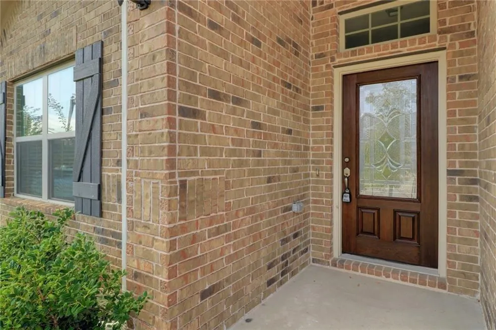 330 Briar Park Drive Georgetown, TX 78626