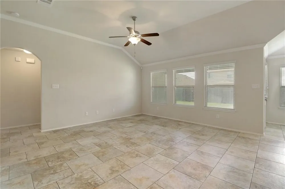330 Briar Park Drive Georgetown, TX 78626