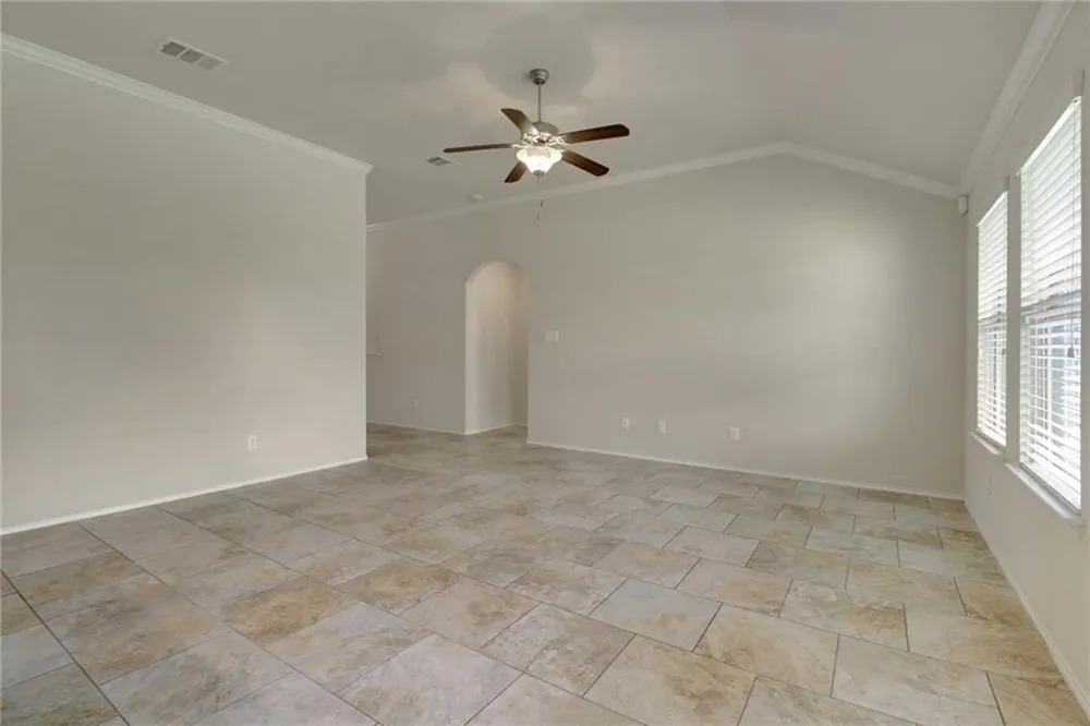 330 Briar Park Drive Georgetown, TX 78626