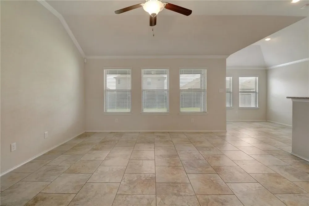 330 Briar Park Drive Georgetown, TX 78626