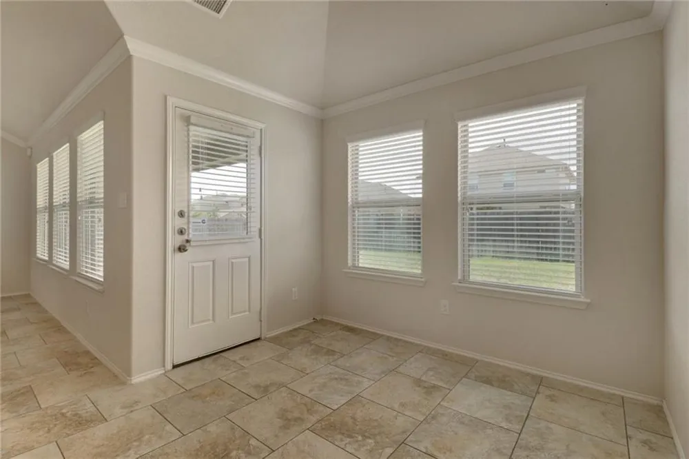 330 Briar Park Drive Georgetown, TX 78626