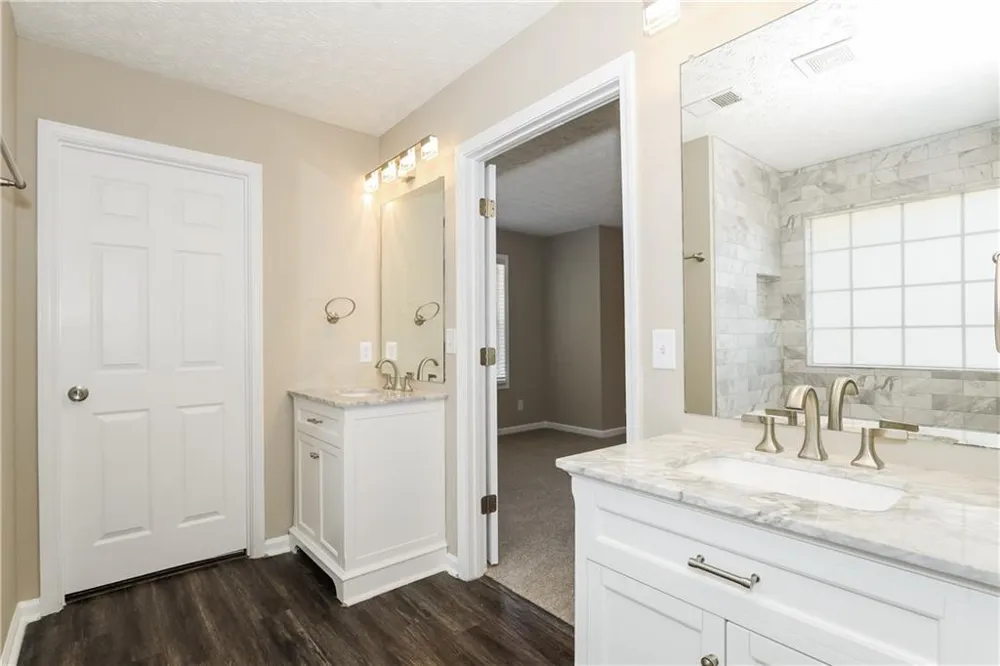 2462 Tolliver Drive Ellenwood, GA 30294