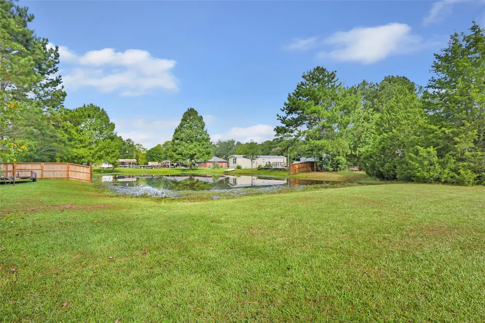 1415 County Road 2291 Cleveland, TX 77327