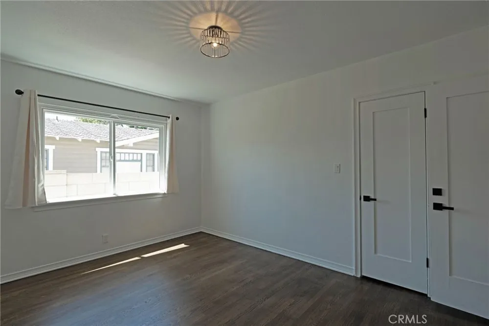 1104 W Palm Avenue Orange, CA 92868