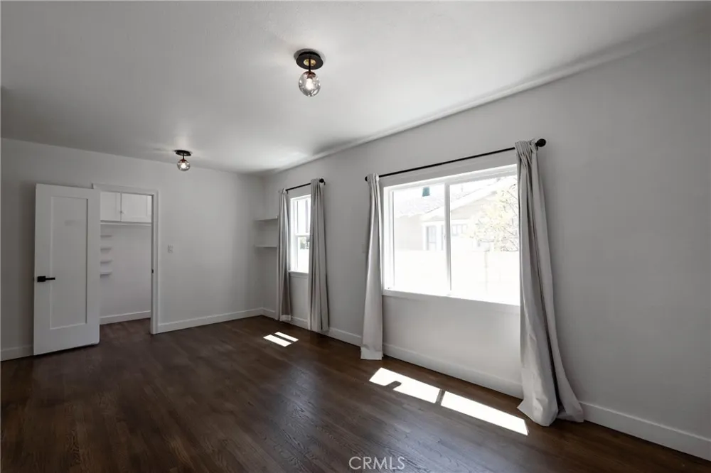 1104 W Palm Avenue Orange, CA 92868