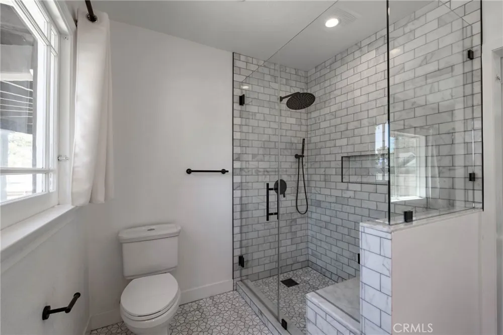 1104 W Palm Avenue Orange, CA 92868