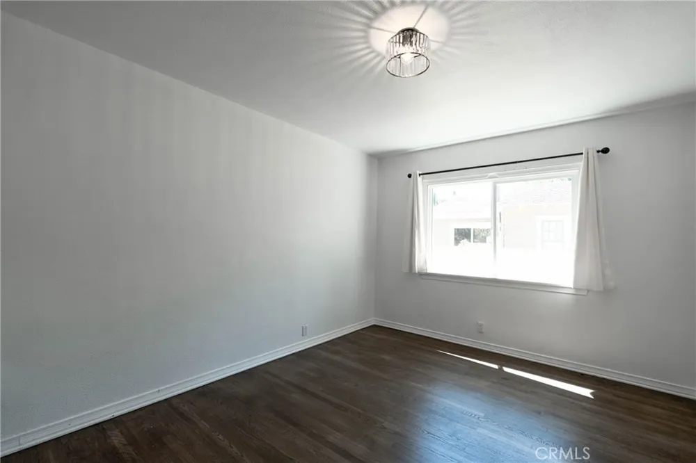 1104 W Palm Avenue Orange, CA 92868
