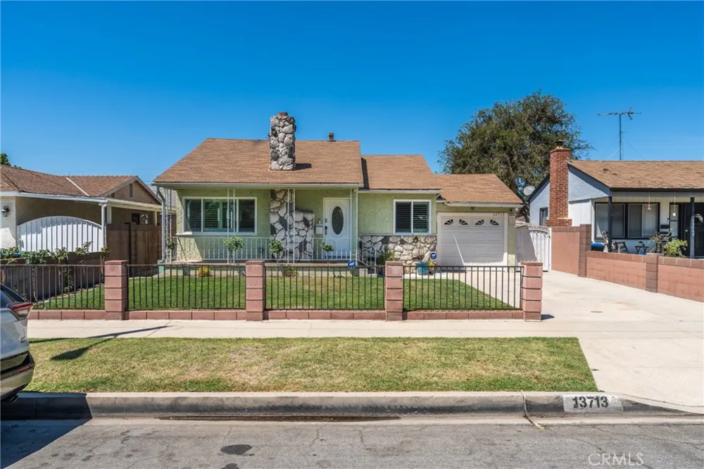 13713 Arlee Avenue Norwalk, CA 90650
