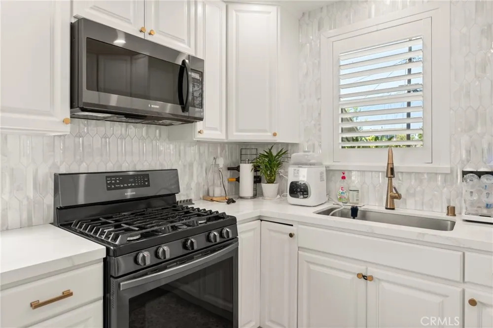 13713 Arlee Avenue Norwalk, CA 90650