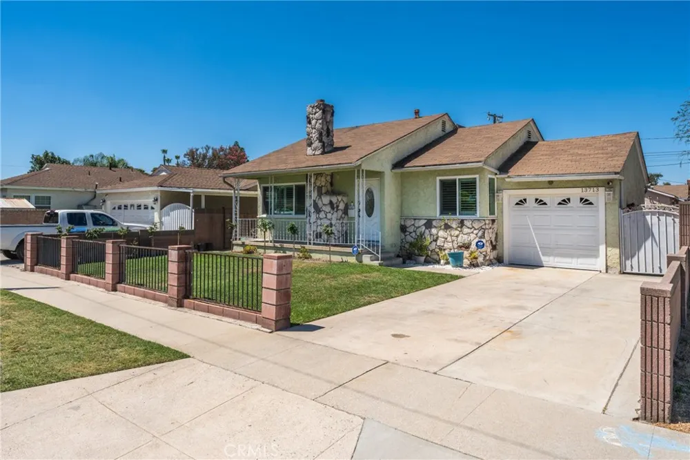 13713 Arlee Avenue Norwalk, CA 90650
