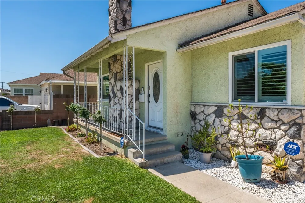 13713 Arlee Avenue Norwalk, CA 90650