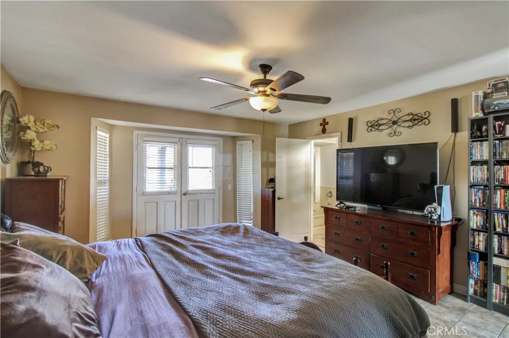 7831 Pismo Avenue Hesperia, CA 92345
