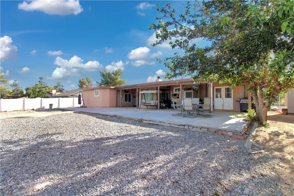 7831 Pismo Avenue Hesperia, CA 92345