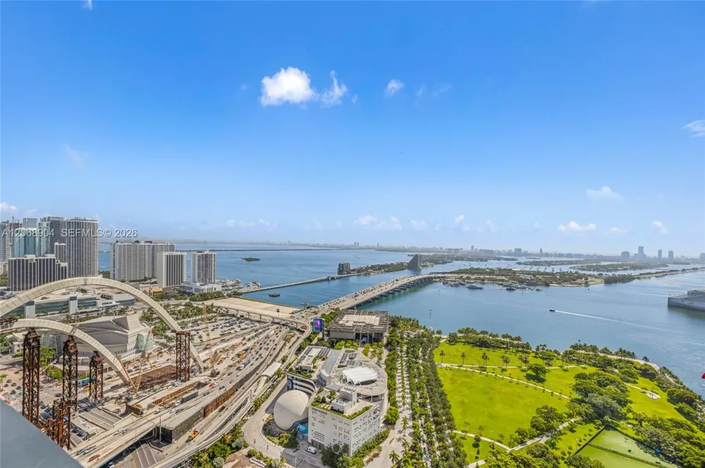 1000 Biscayne Blvd #3901 Miami, FL 33132