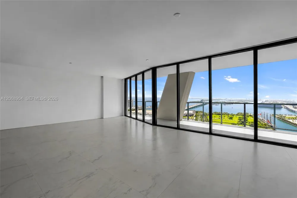1000 Biscayne Blvd #3901 Miami, FL 33132
