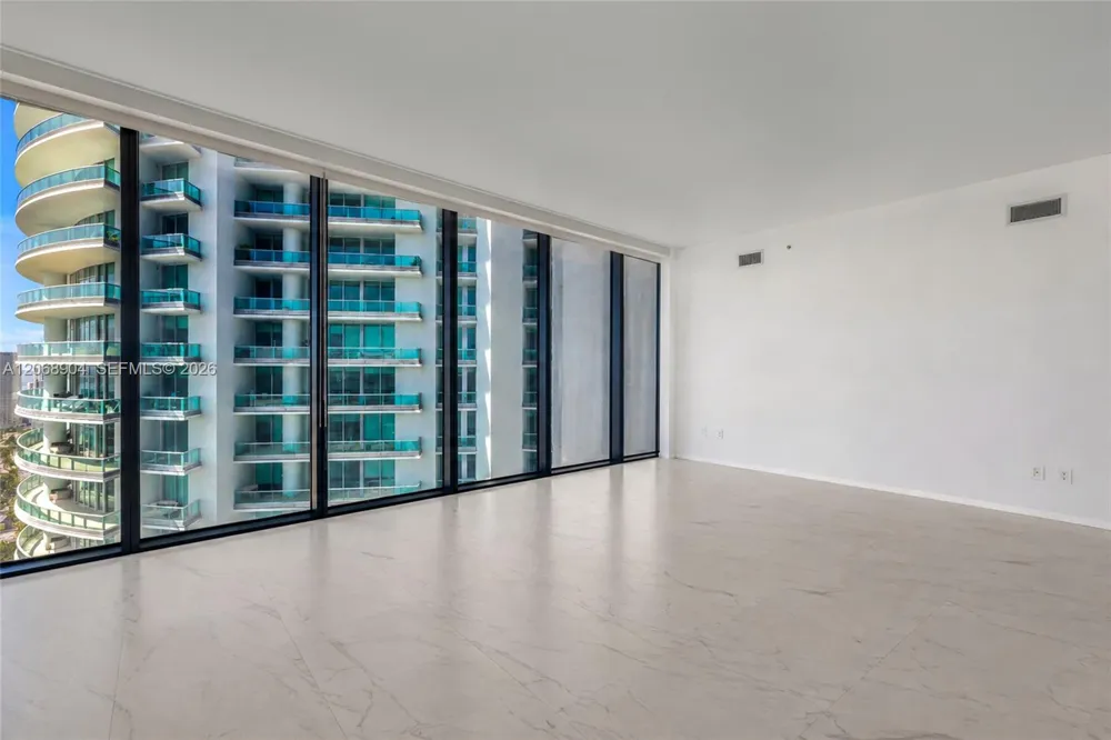 1000 Biscayne Blvd #3901 Miami, FL 33132
