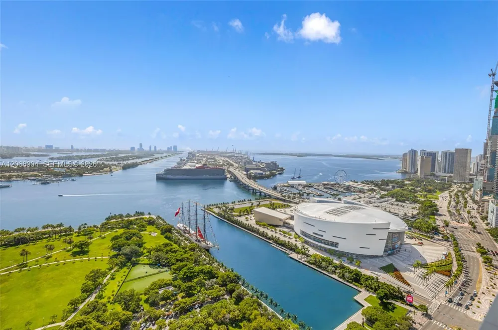 1000 Biscayne Blvd #3901 Miami, FL 33132