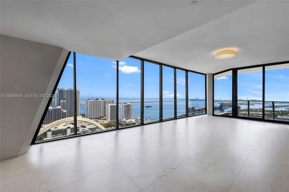 1000 Biscayne Blvd #3901 Miami, FL 33132