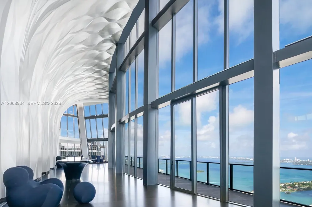 1000 Biscayne Blvd #3901 Miami, FL 33132