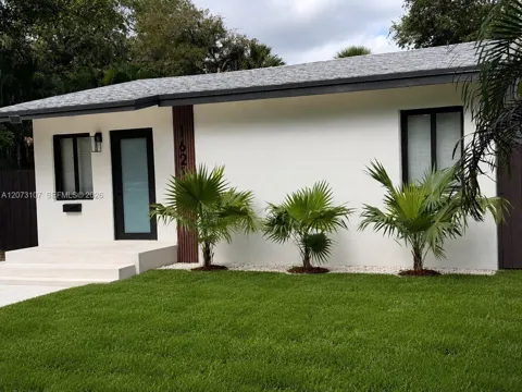 1621 SW 11th Ct