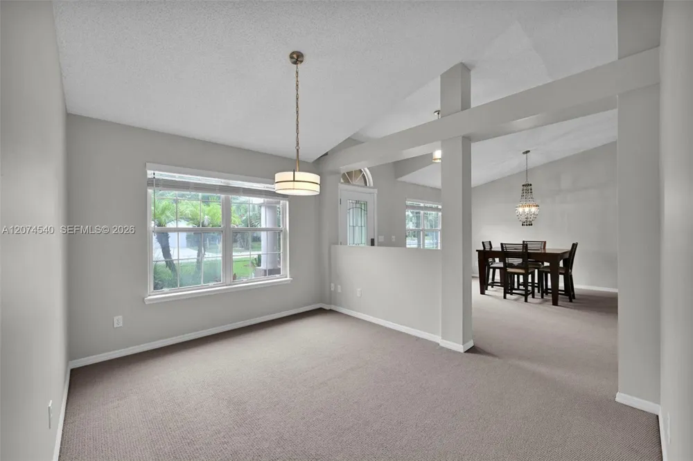 2059 E Forest Gate Jacksonville, FL 32246