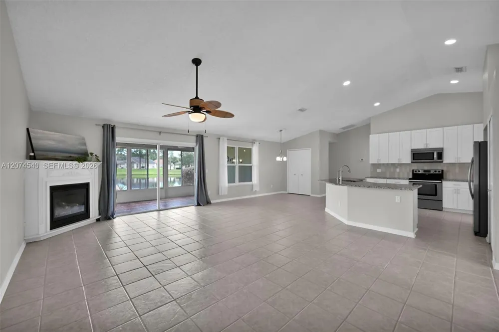 2059 E Forest Gate Jacksonville, FL 32246