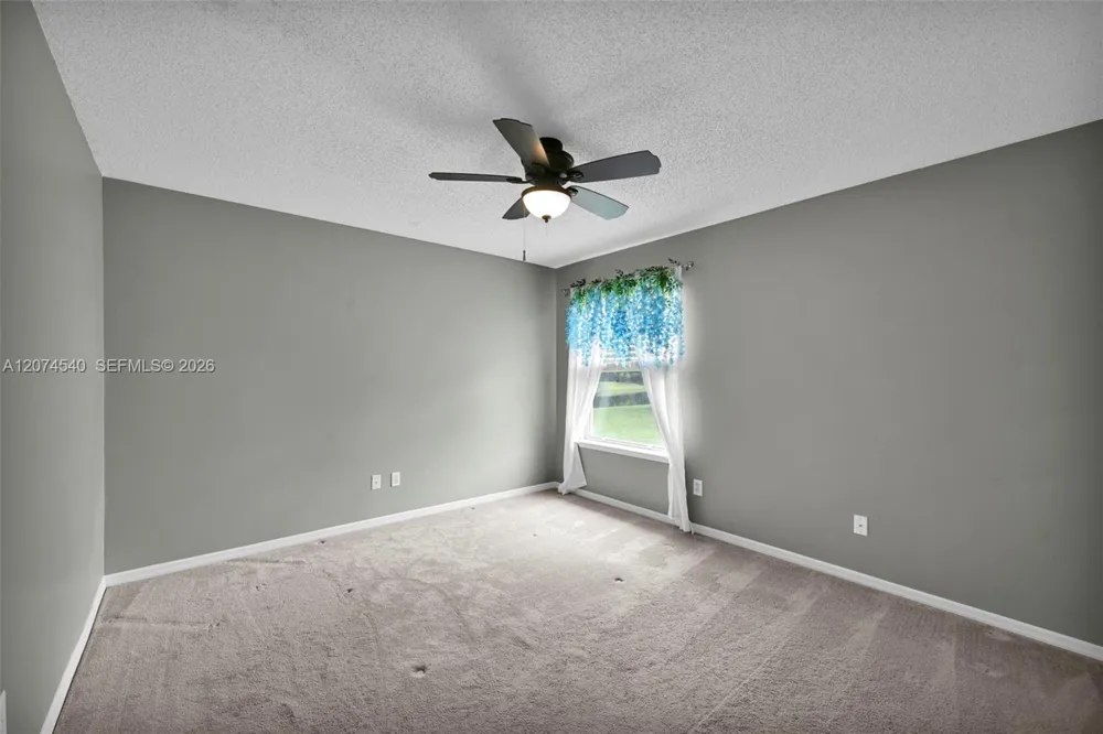 2059 E Forest Gate Jacksonville, FL 32246