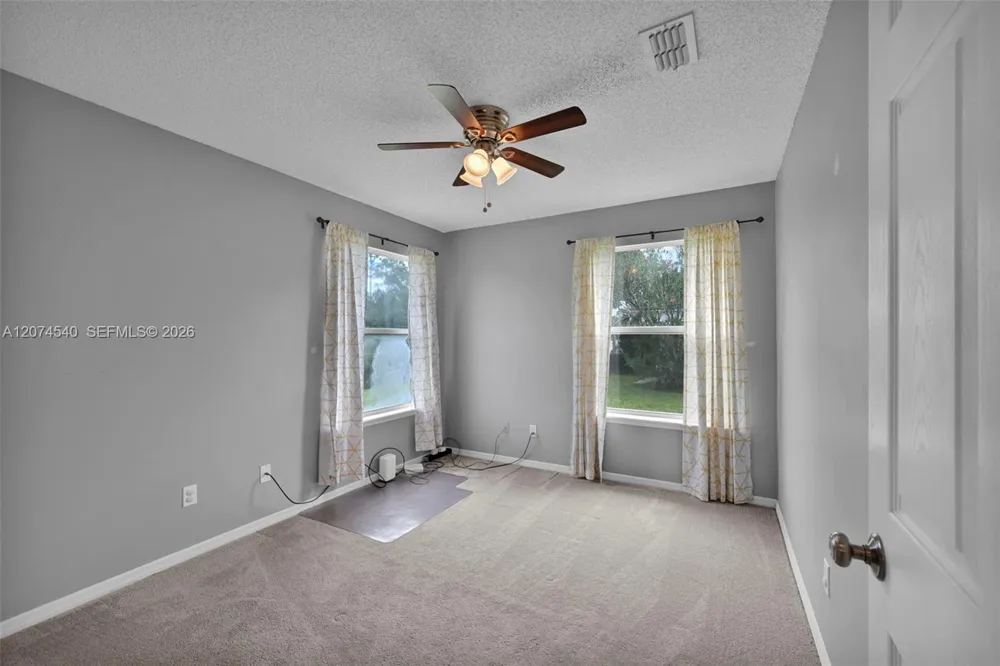 2059 E Forest Gate Jacksonville, FL 32246