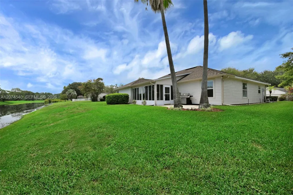 2059 E Forest Gate Jacksonville, FL 32246