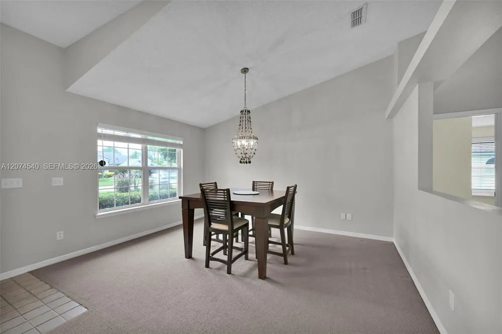 2059 E Forest Gate Jacksonville, FL 32246