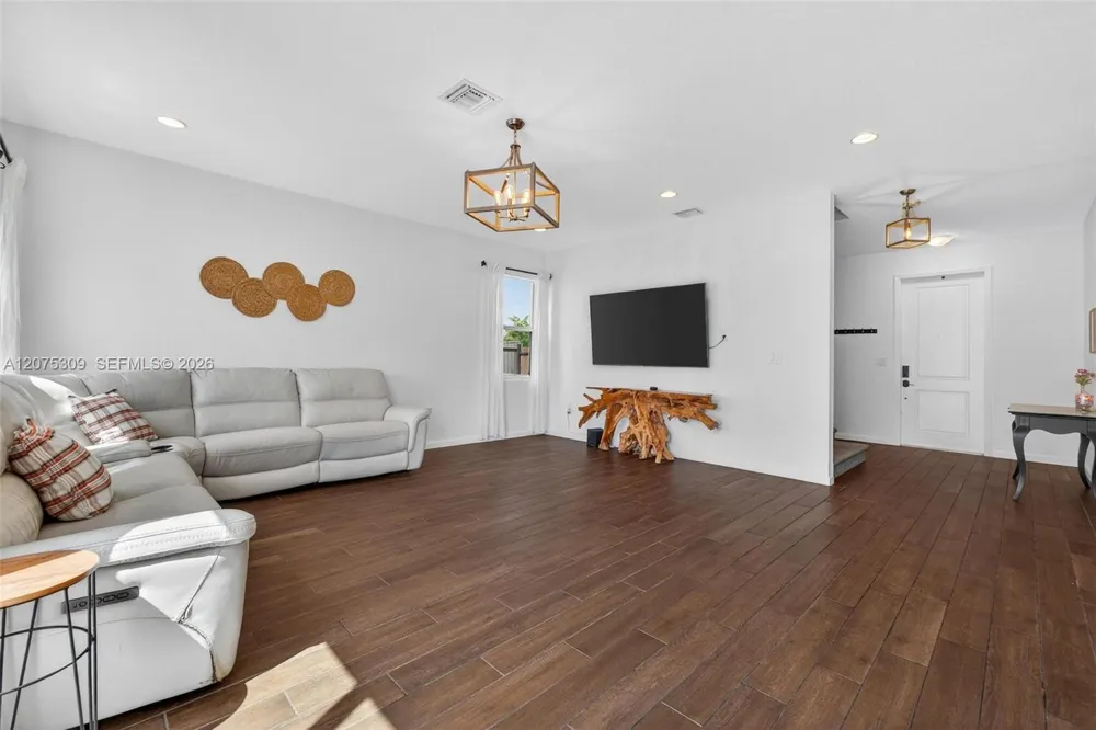 27884 SW 133rd Path #27884 Homestead, FL 33032