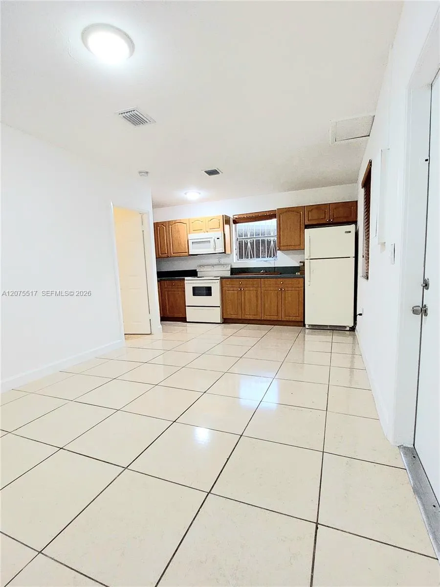 3941 E 9th Ln #0 Hialeah, FL 33013