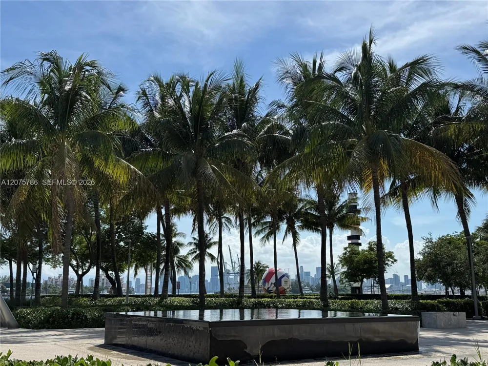 204 Washington Ave #13 Miami Beach, FL 33139