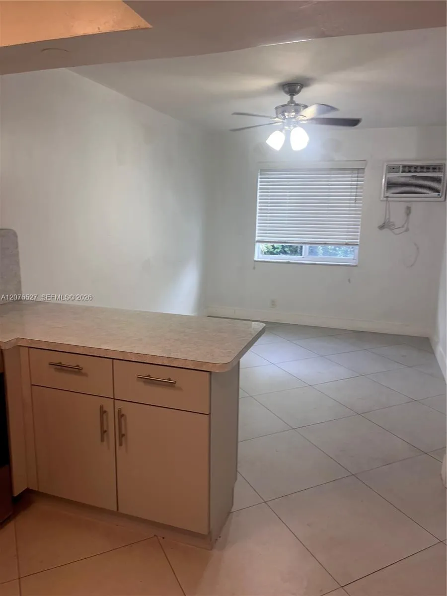 6250 Bird Rd #B7 South Miami, FL 33155
