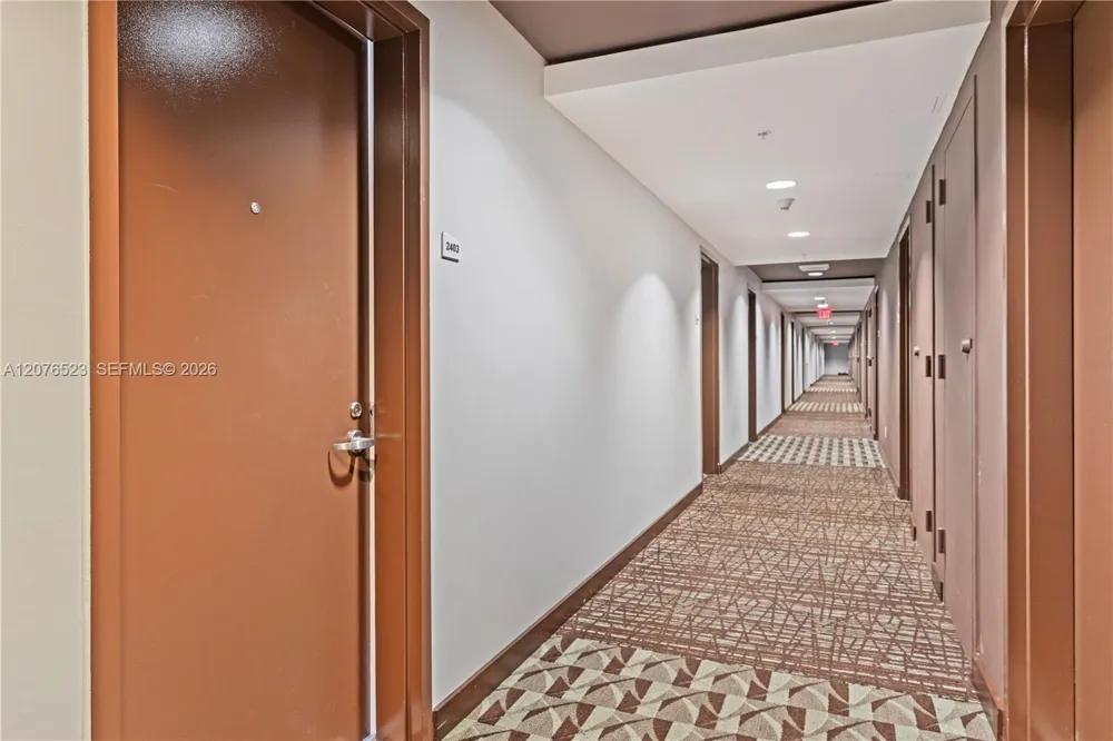 60 SW 13th St #2403 Miami, FL 33130