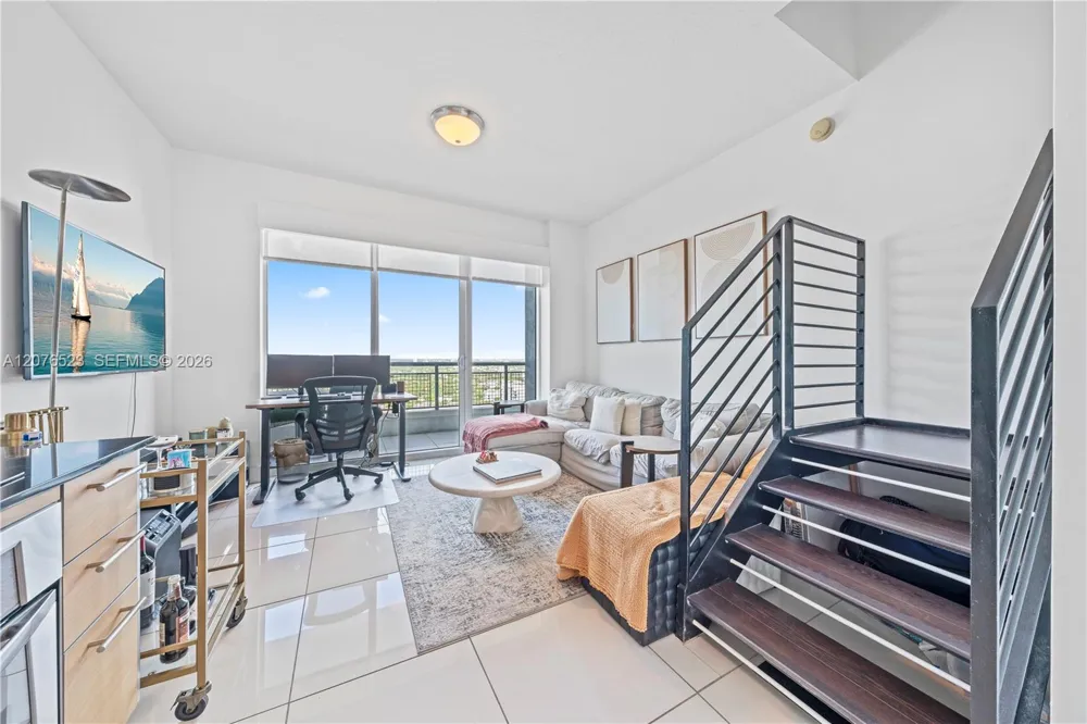 60 SW 13th St #2403 Miami, FL 33130