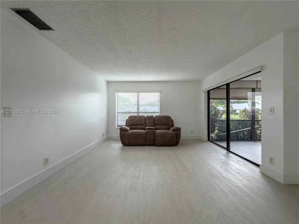 3815 NW 35th St #1540 Coconut Creek, FL 33066