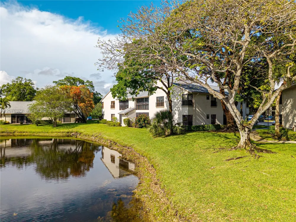 3815 NW 35th St #1540 Coconut Creek, FL 33066