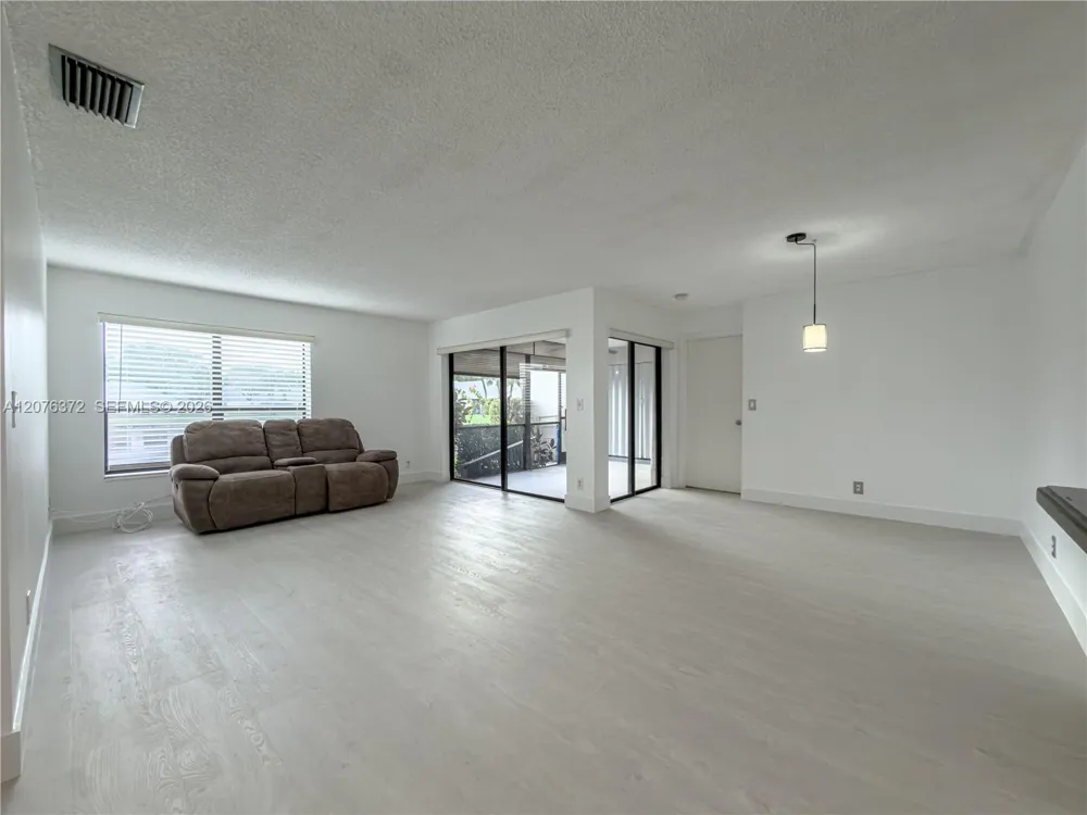 3815 NW 35th St #1540 Coconut Creek, FL 33066