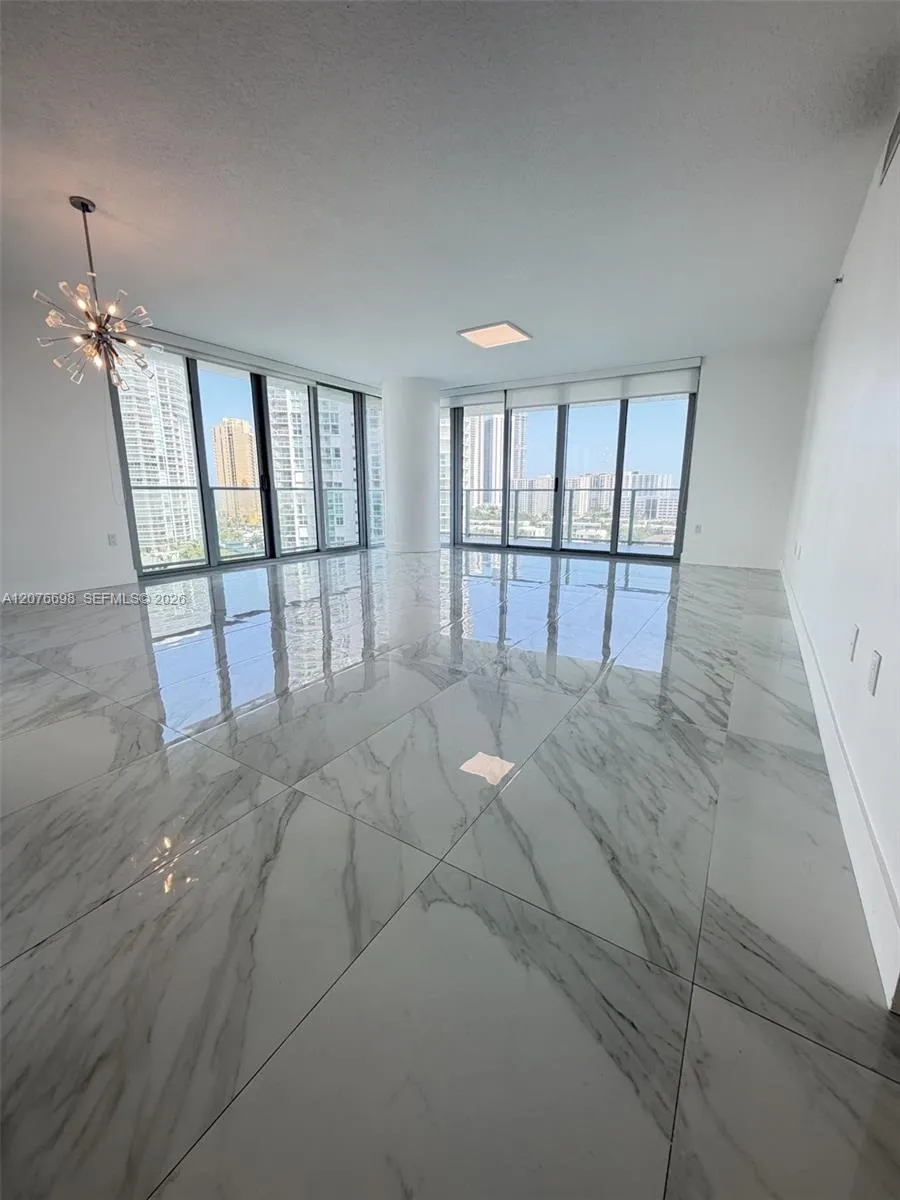 330 Sunny Isles Blvd #5-1008 Sunny Isles Beach, FL 33160