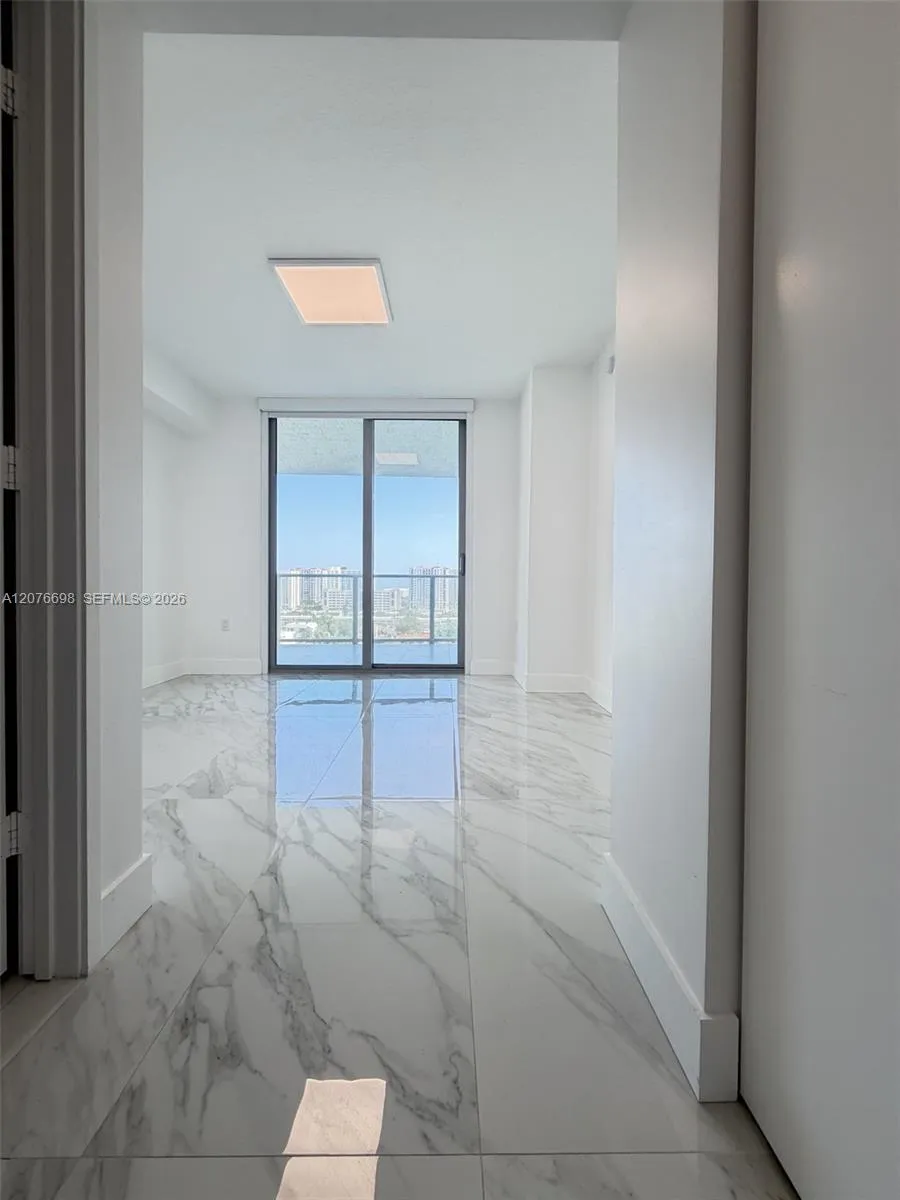 330 Sunny Isles Blvd #5-1008 Sunny Isles Beach, FL 33160