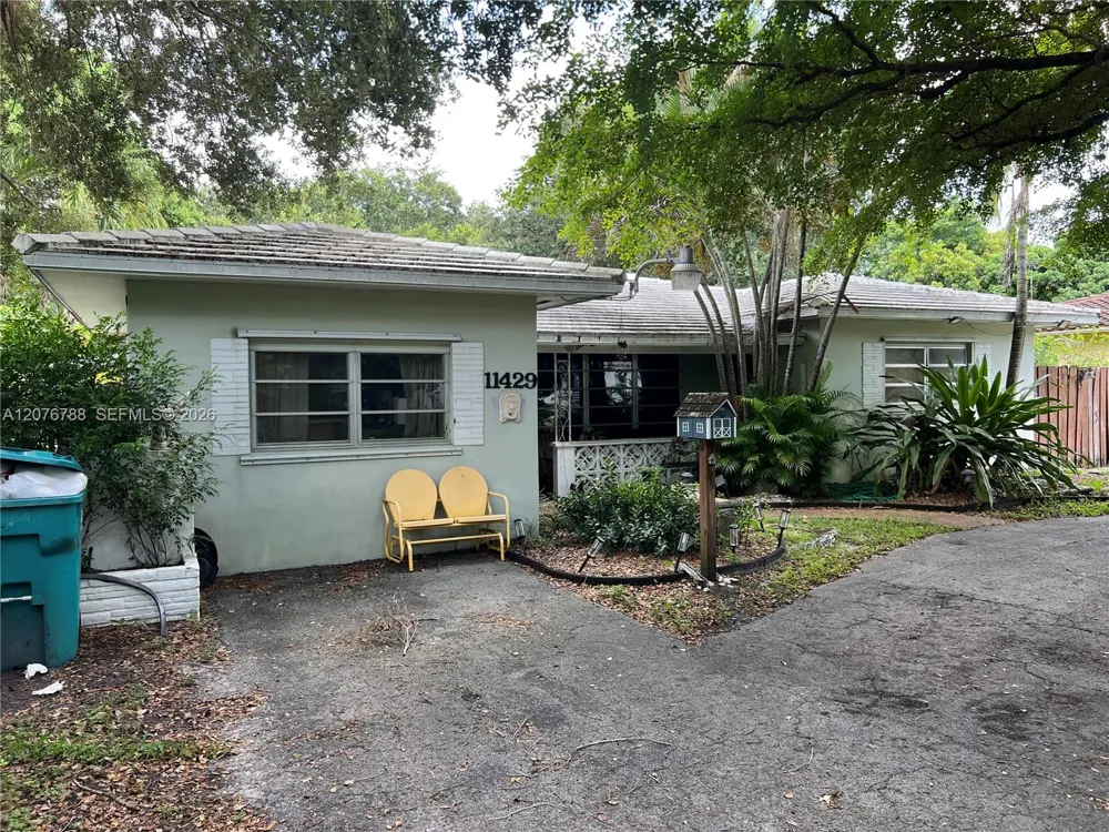 11429 NE 11th Pl Biscayne Park, FL 33161