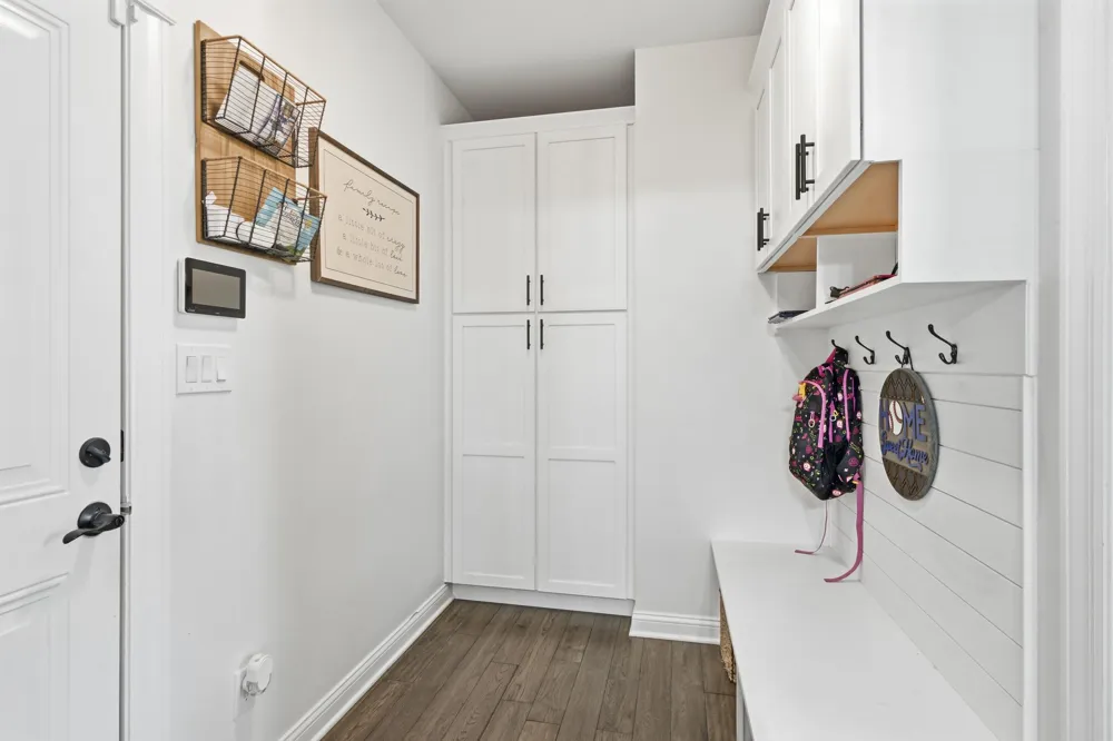 2047 Louis Drive Crown Point, IN 46307