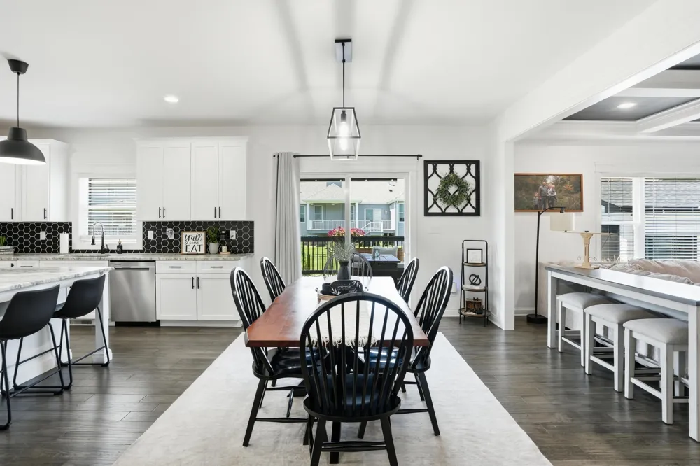 2047 Louis Drive Crown Point, IN 46307