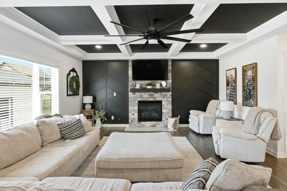 2047 Louis Drive Crown Point, IN 46307