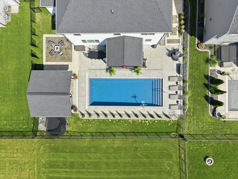 2047 Louis Drive Crown Point, IN 46307