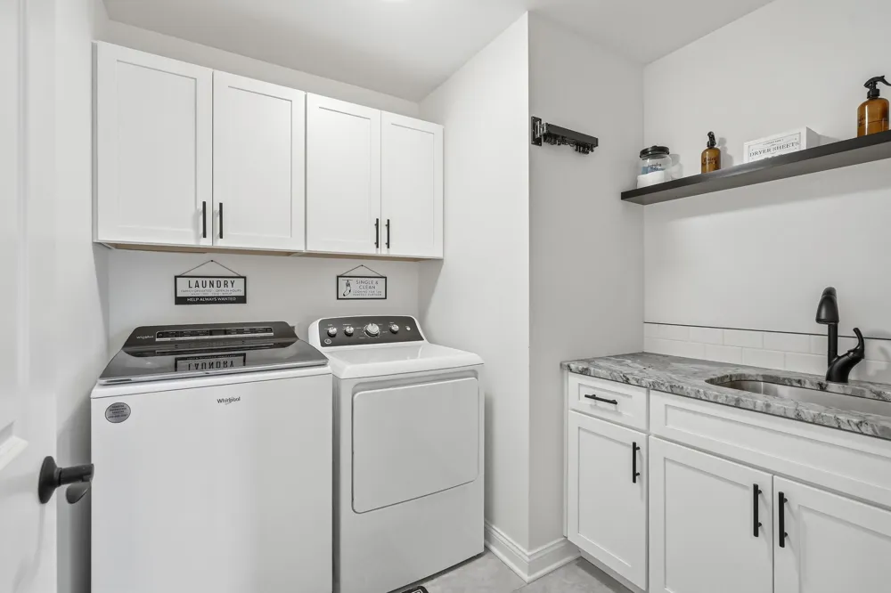 2047 Louis Drive Crown Point, IN 46307