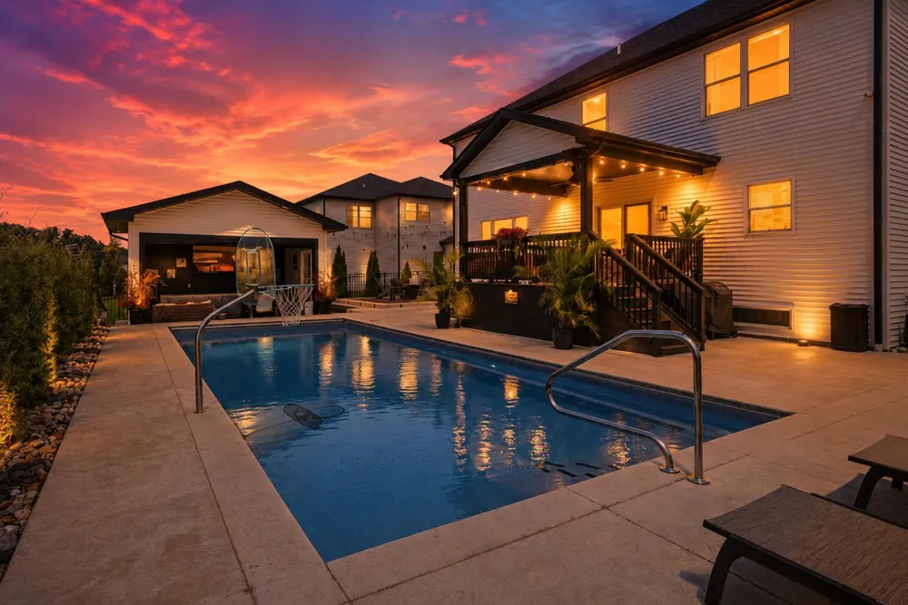 2047 Louis Drive Crown Point, IN 46307
