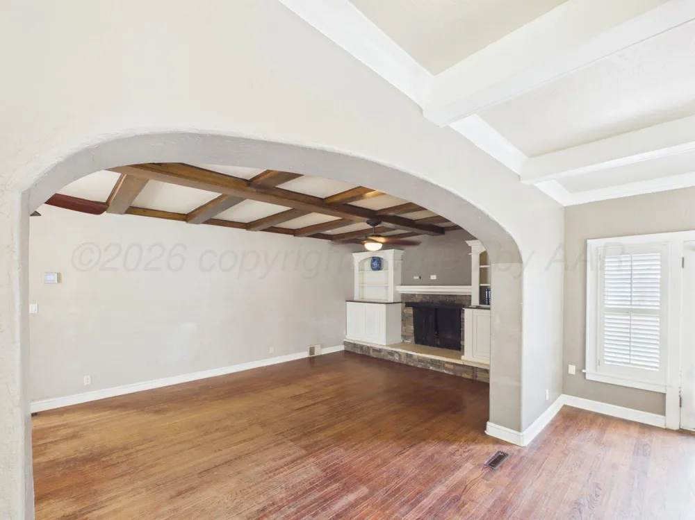 1206 Mary-Ellen Street Pampa, TX 79065