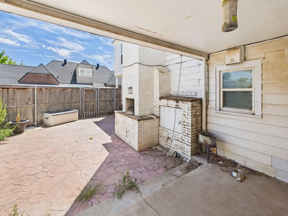 1206 Mary-Ellen Street Pampa, TX 79065